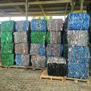 PET bottle scrap for plastic recycling