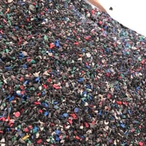 Ground PVC cable scrap in mixed colors